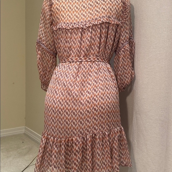 Patterned Long Sleeve Dress - Picture 7 of 12